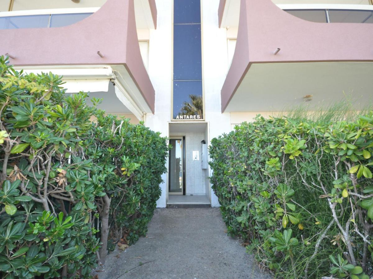 Studio Antares-1 By Interhome Cavalaire-sur-Mer Bagian luar foto