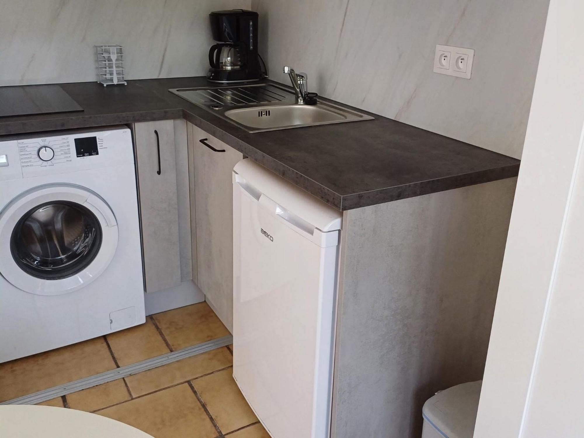 Studio Antares-1 By Interhome Cavalaire-sur-Mer Bagian luar foto